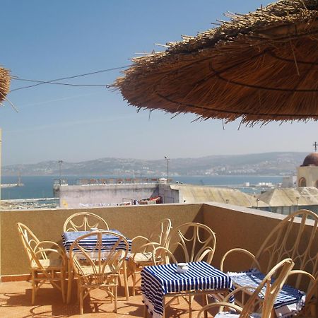 Tanjalucia Hostel Tanger Luaran gambar